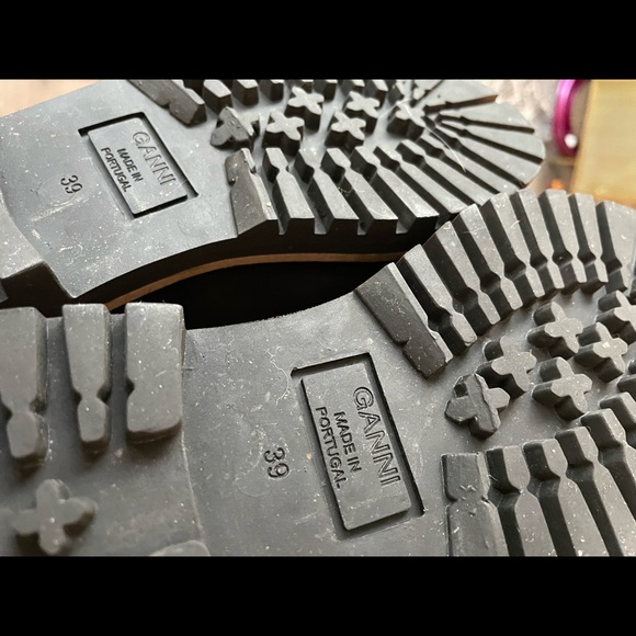 Host pick!  Ganni Edna Suede Hiker boots 39 - Picture 5 of 8